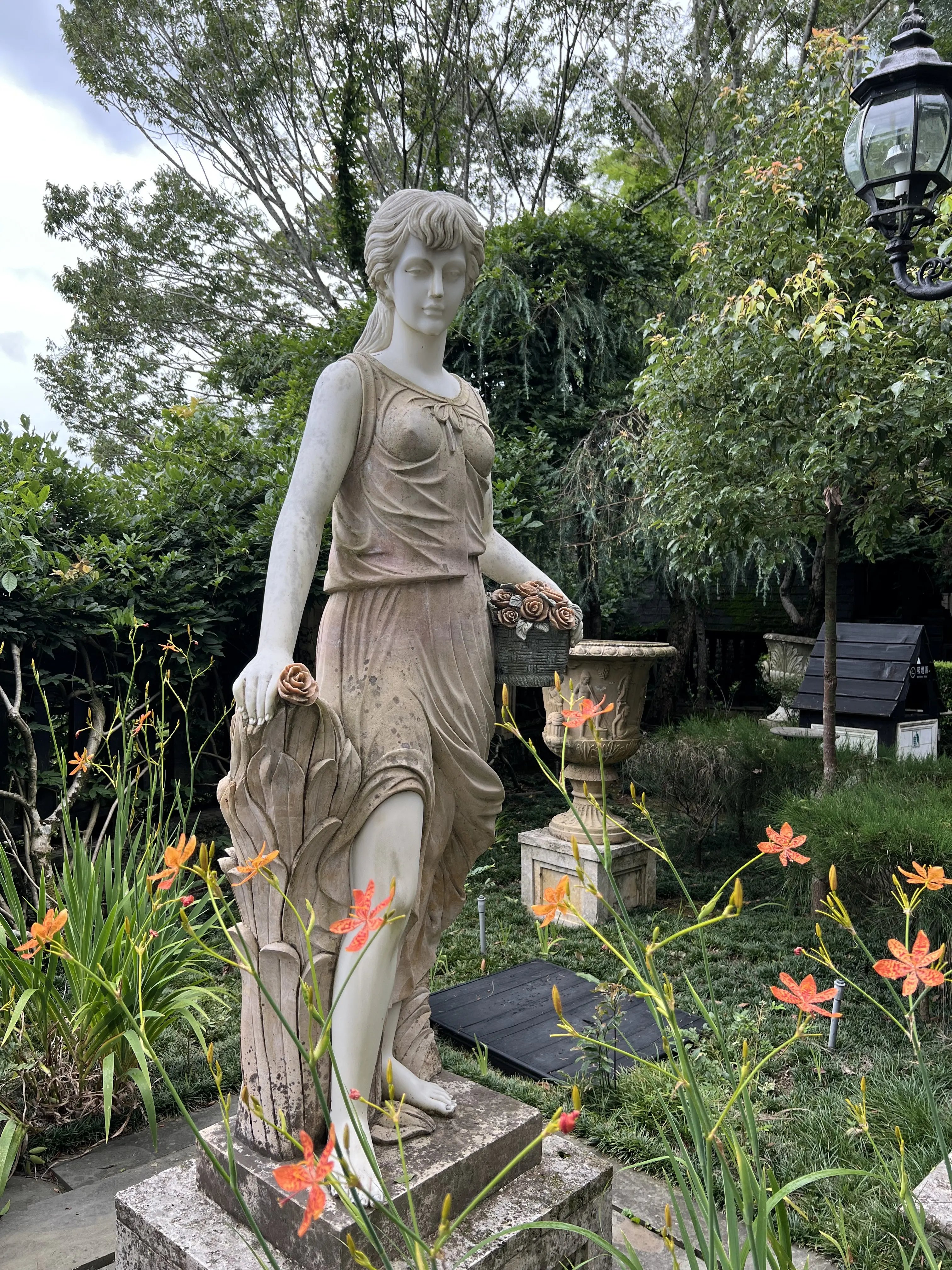 清境老英格蘭莊園雕像