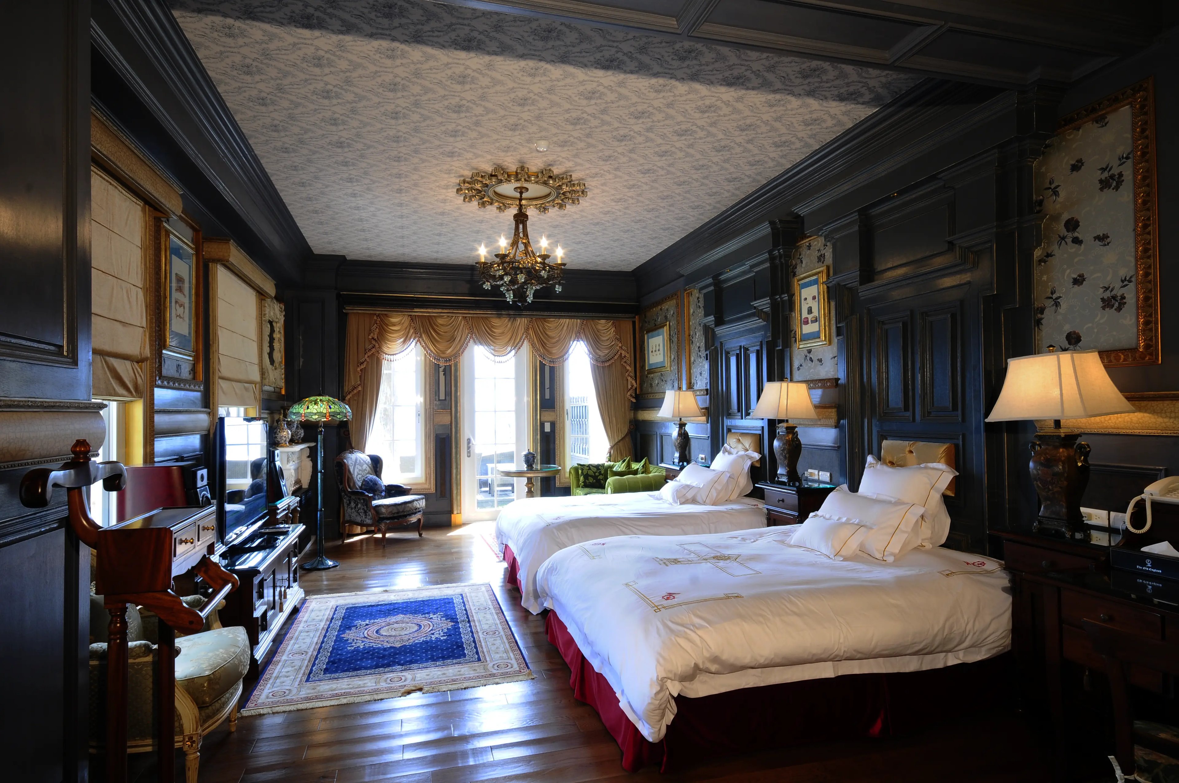 浪漫曲套房兩中床